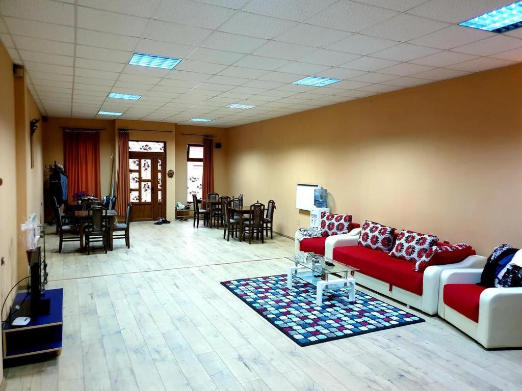 Casa Mio Hotell Moldova Noua Exteriör bild